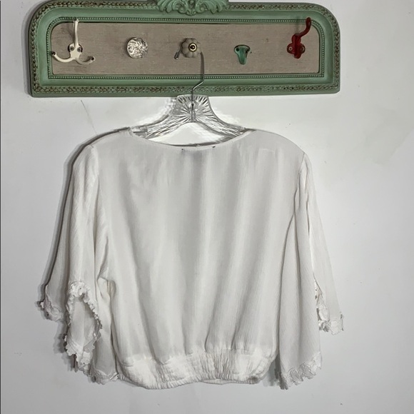 Lulu’s boho v neck crop top short bell sleeve top women’s small - Picture 7 of 8